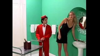 N៣៩ midget បុរាណរួមភេទ